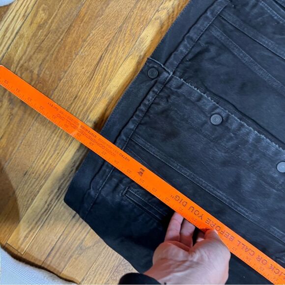 Levi's Men’s Sherpa Trucker Jacket, Black - Picture 4 of 5